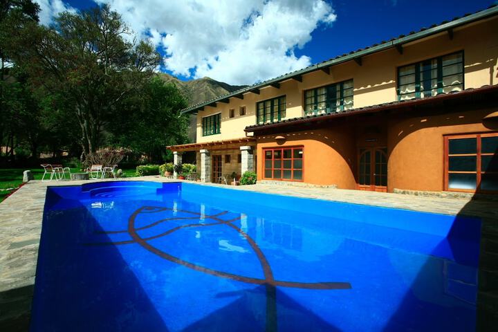 Pool 24 of 69