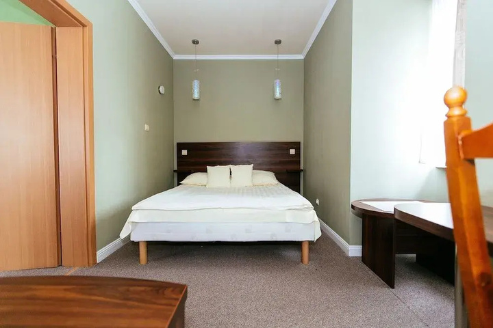 guest_rooms