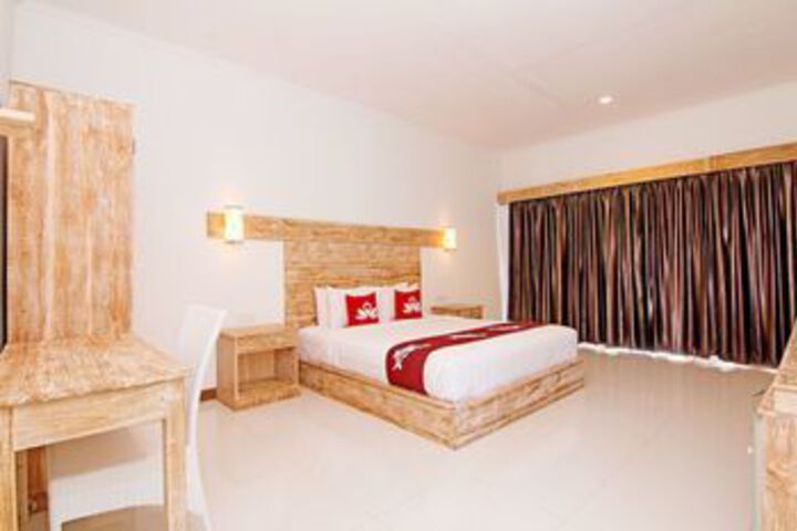 Room 17 of 22