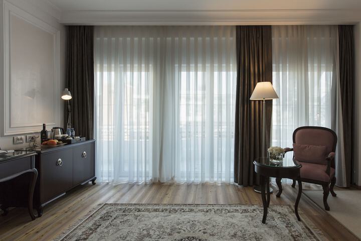 Room 14 of 61