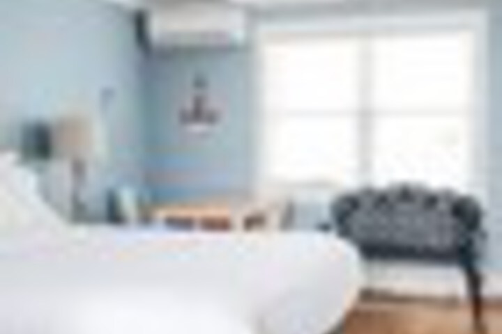 Room 209 of 384