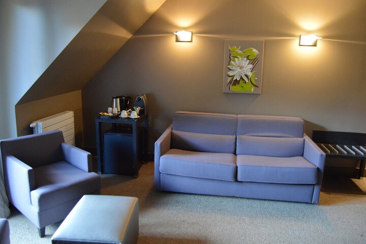 Room 15 of 39