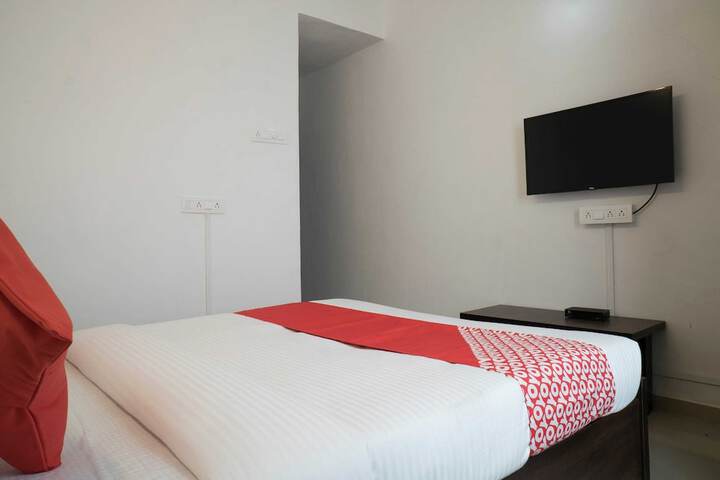 Room 7 of 26