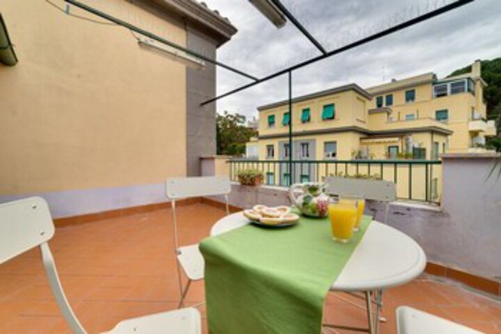 Terrace/Patio 2 of 24