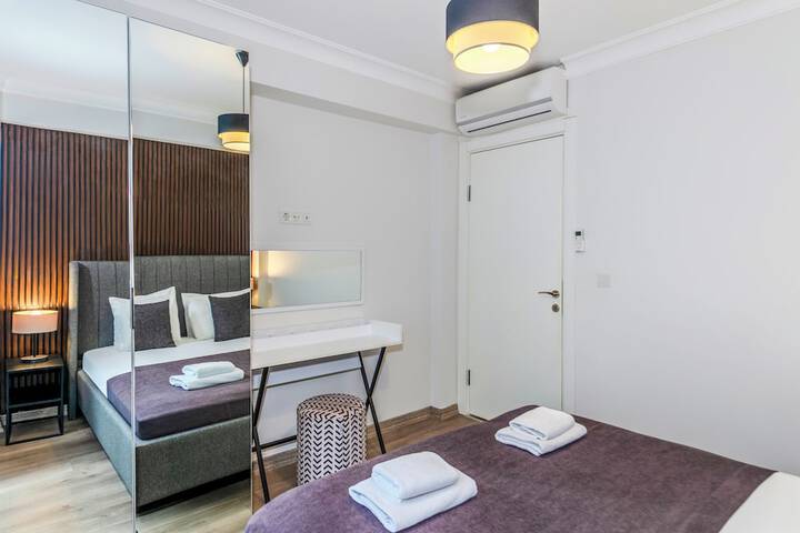 Room 33 of 125