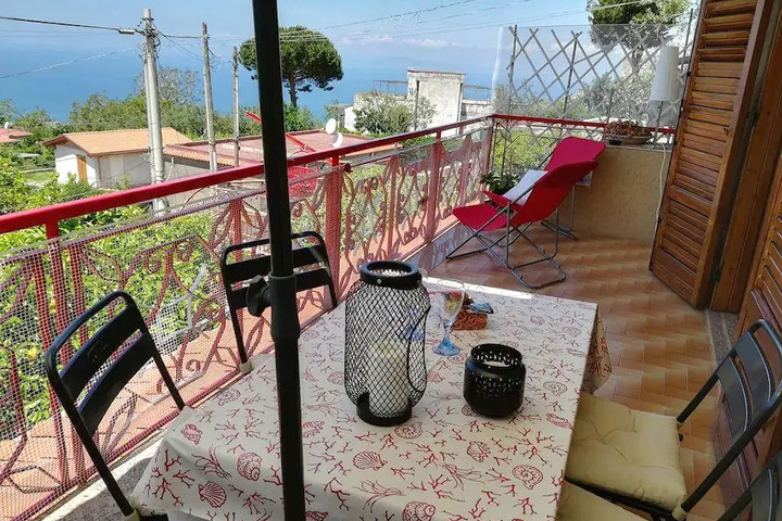 Terrace/Patio 4 of 10