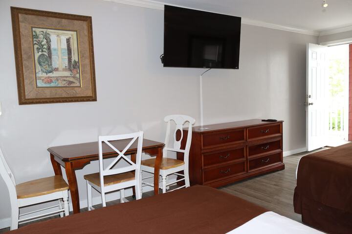 Room 63 of 83