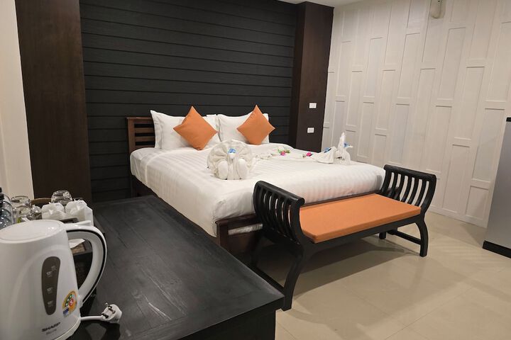 Room 85 of 110