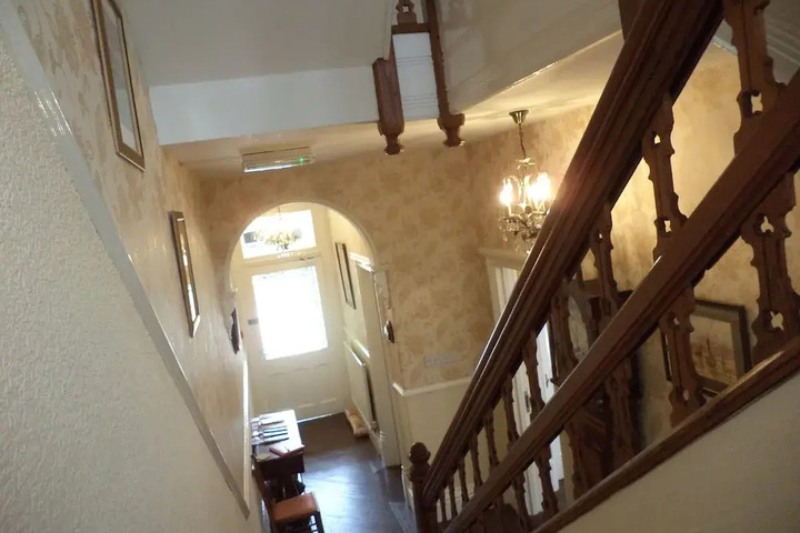 Photo 12