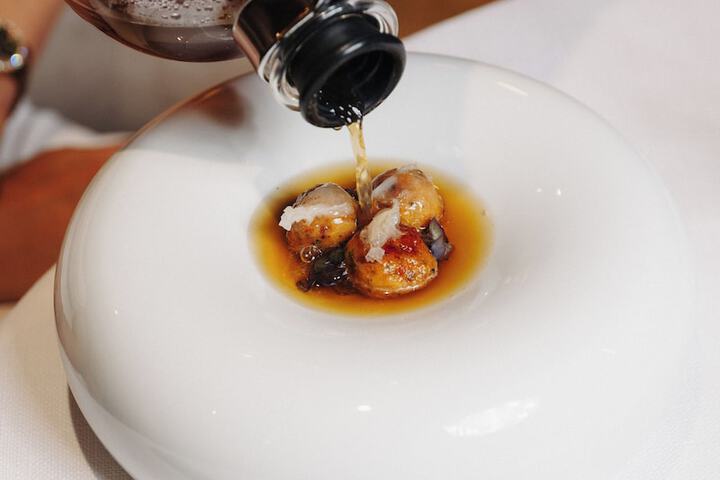 Dining 96 of 127