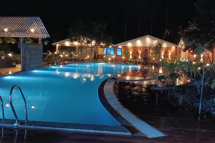 Vips Ruposhi Bangla Eco Resort