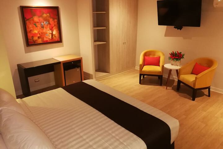 Room 7 of 47