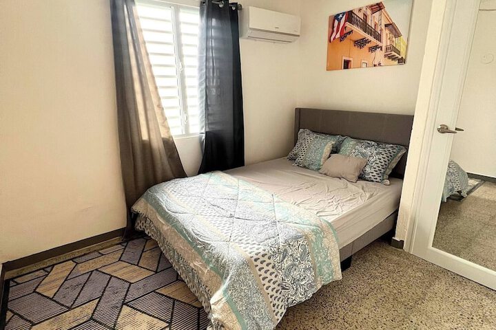 Room 3 of 20