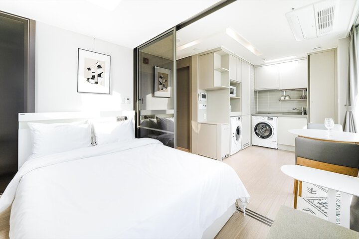 Room 20 of 640