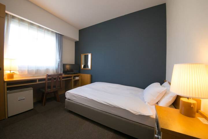 Room 9 of 44