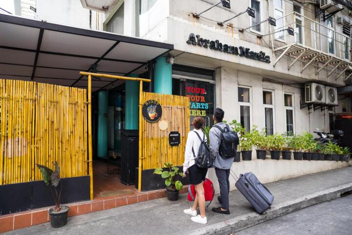 Abraham Manila