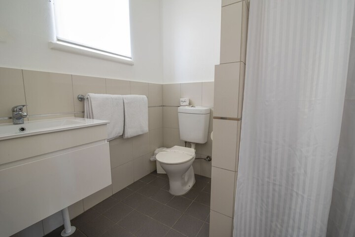 Room 11 of 21