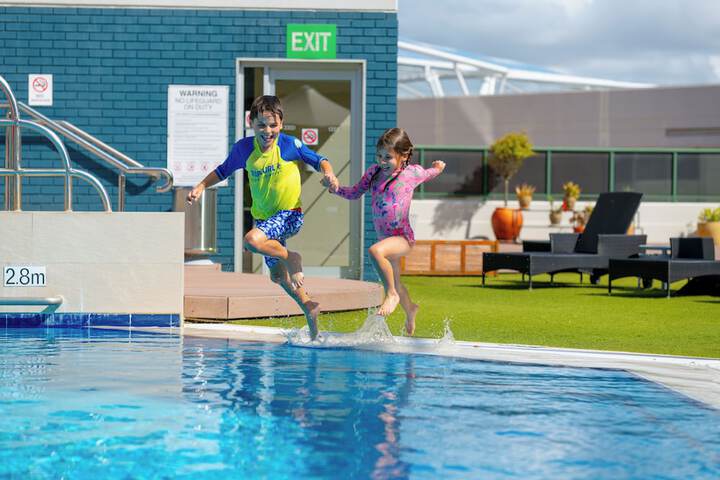 Pool 69 of 113