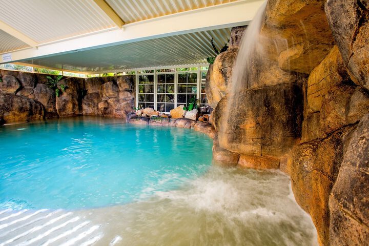 Pool 98 of 126