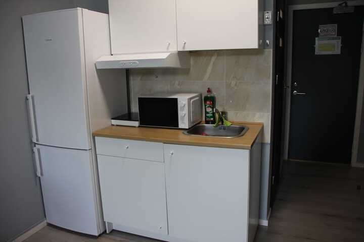Room 9 of 50