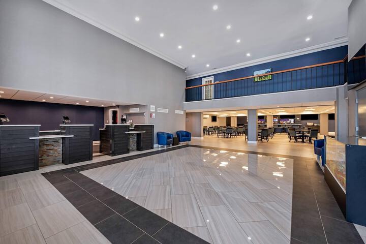 Hotel Lobby