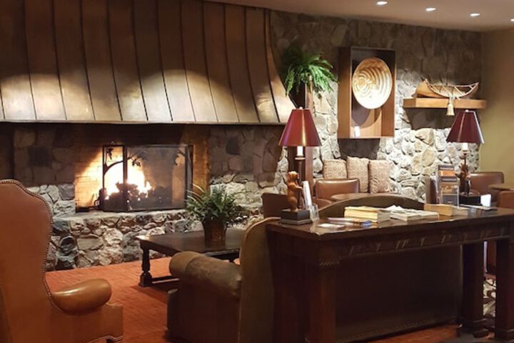 Hotel Interior 21 of 29