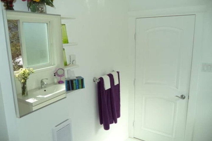 Room 8 of 24
