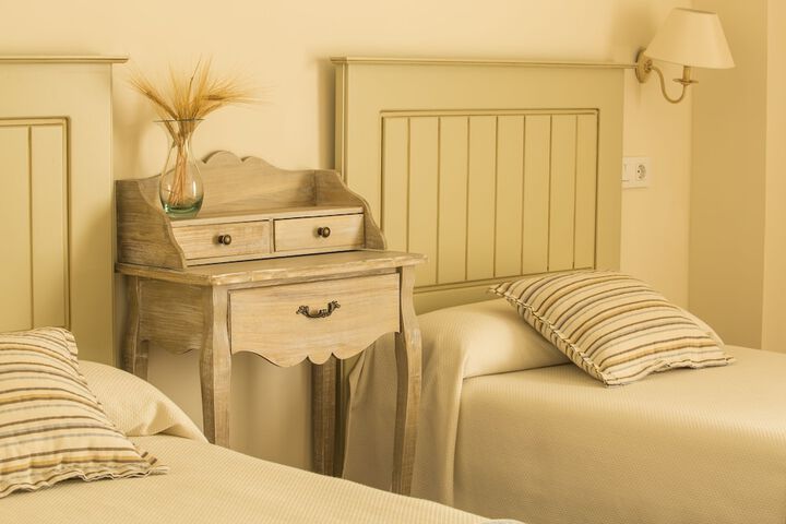 Room 10 of 46