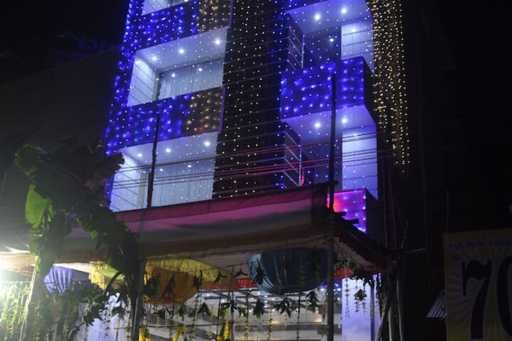 Hotel 2 of 8