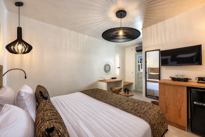 Room 25 of 79