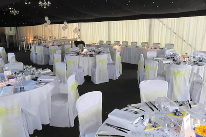 Ballroom/Hall 35 of 48