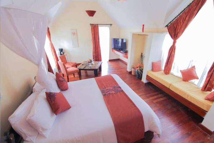 Room 4 of 41