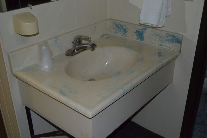 2 Double Beds (1 of 3)