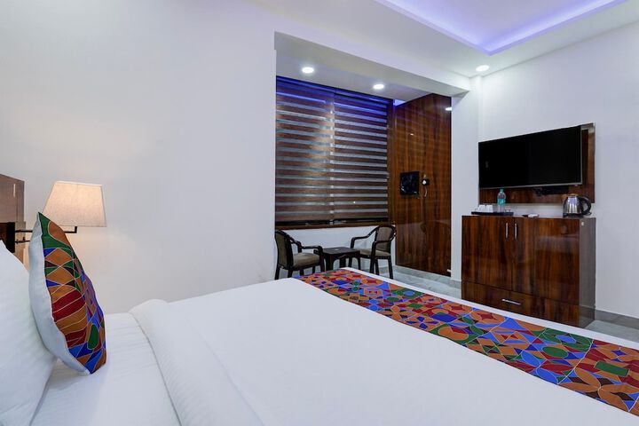 Room 21 of 29