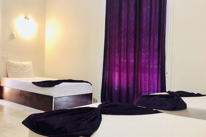 Room 19 of 37