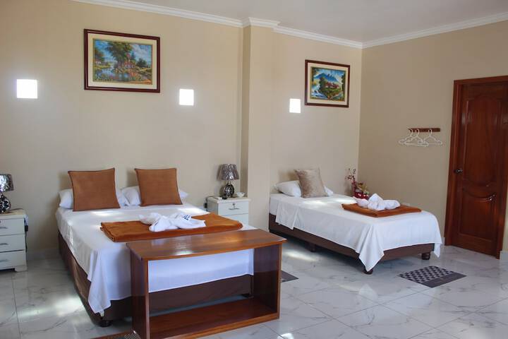 Room 9 of 38