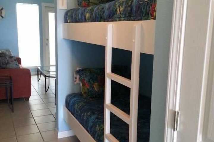 Room 18 of 89