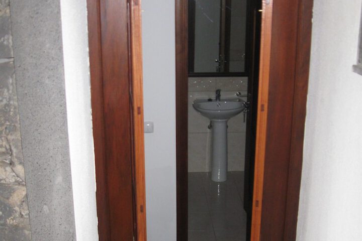 Room 14 of 117