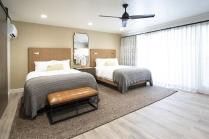 Room 60 of 82
