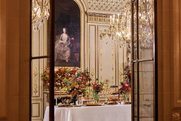 Ballroom/Hall 133 of 145