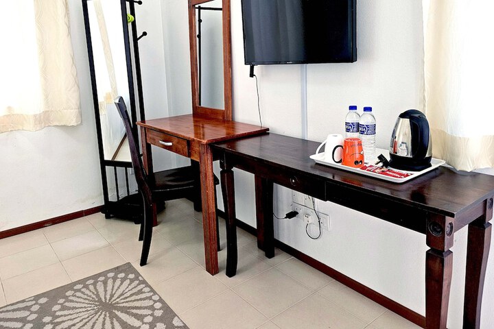 Room 15 of 46