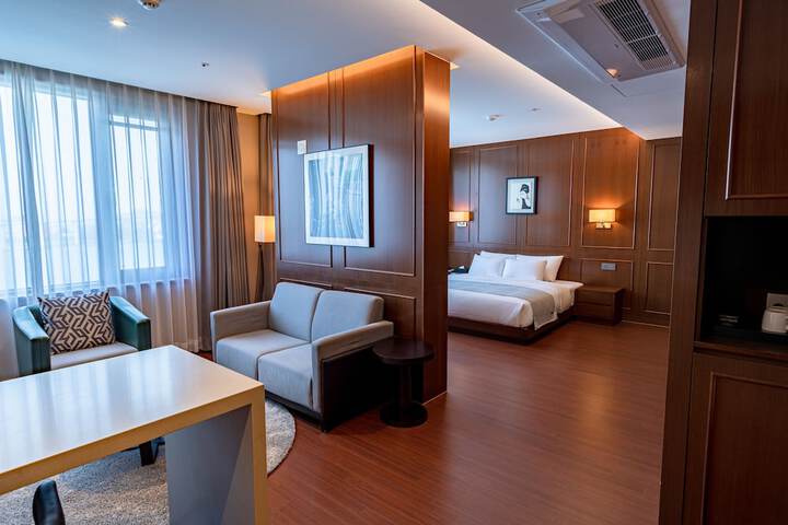 Room 25 of 72
