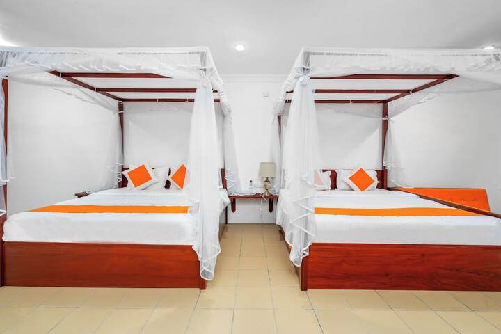 Room 5 of 29