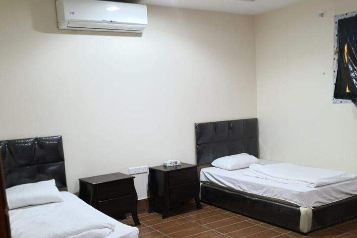 Room 29 of 29