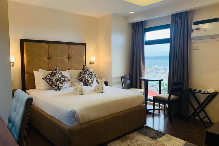 Room 15 of 63