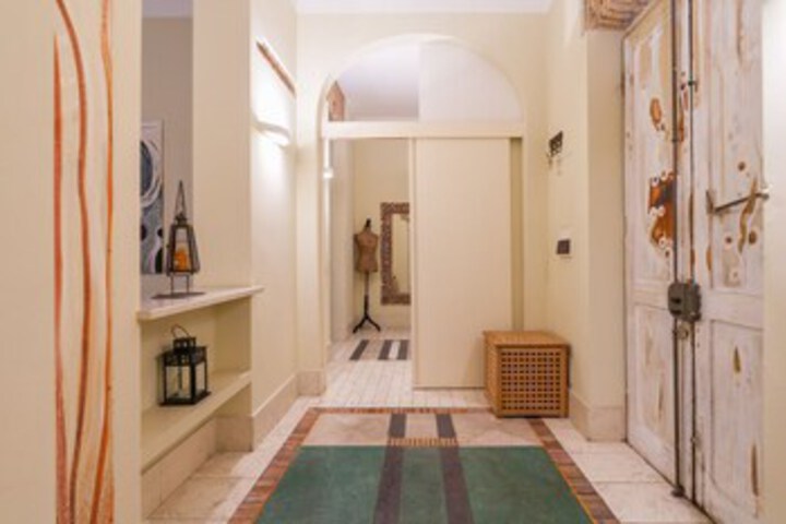 Hotel Interior 11 of 32