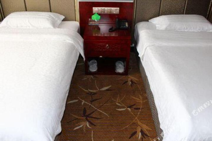 Jiuyuan Business Hotel