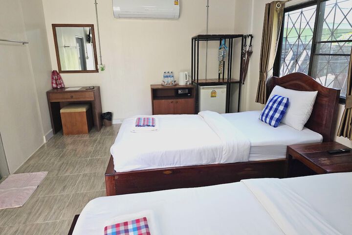 Room 42 of 92