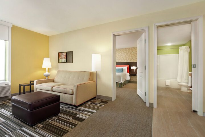 Room 15 of 28