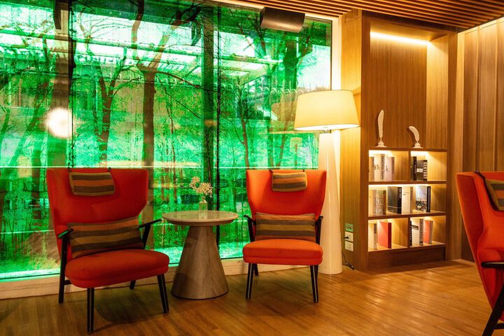 Hotel Interior 26 of 111